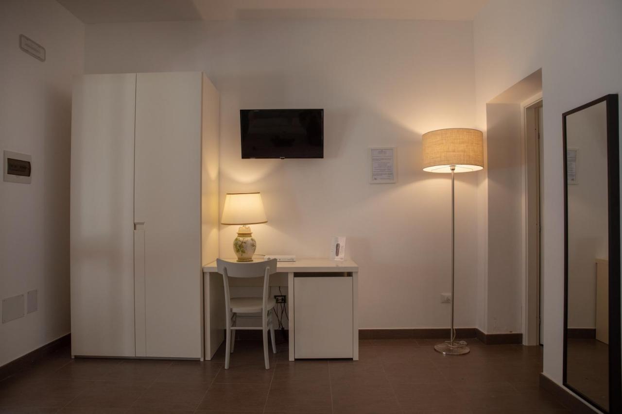 Maria Tindara "La Locanda" Vulcano  Exteriör bild